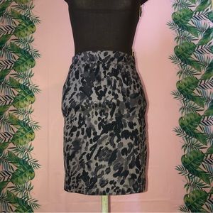Ann Taylor Gray & Black Leopard Print Skirt
